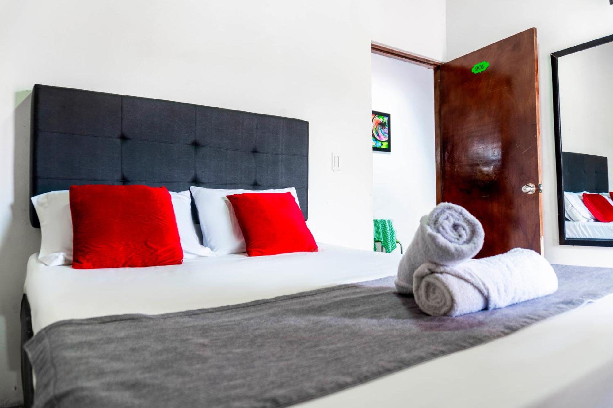Hotel Villa Guatapé エクステリア 写真